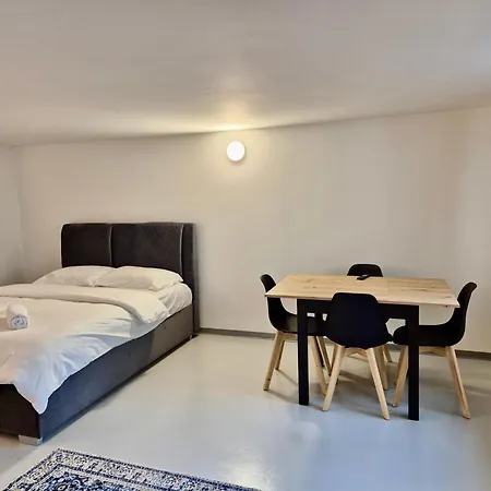 Apartment Fuerstenland I Self Check In I Smart Tv *